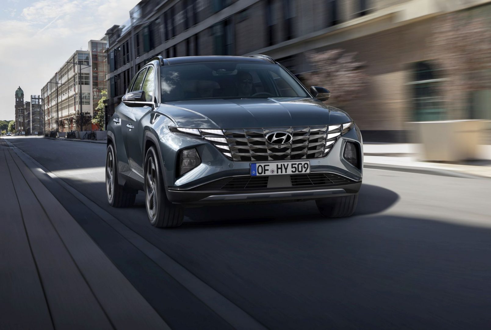 Novi Hyundai Tucson donosi jedinstveni dizajn i hibridne pogone Novi Hyundai Tucson donosi jedinstveni dizajn i hibridne pogone