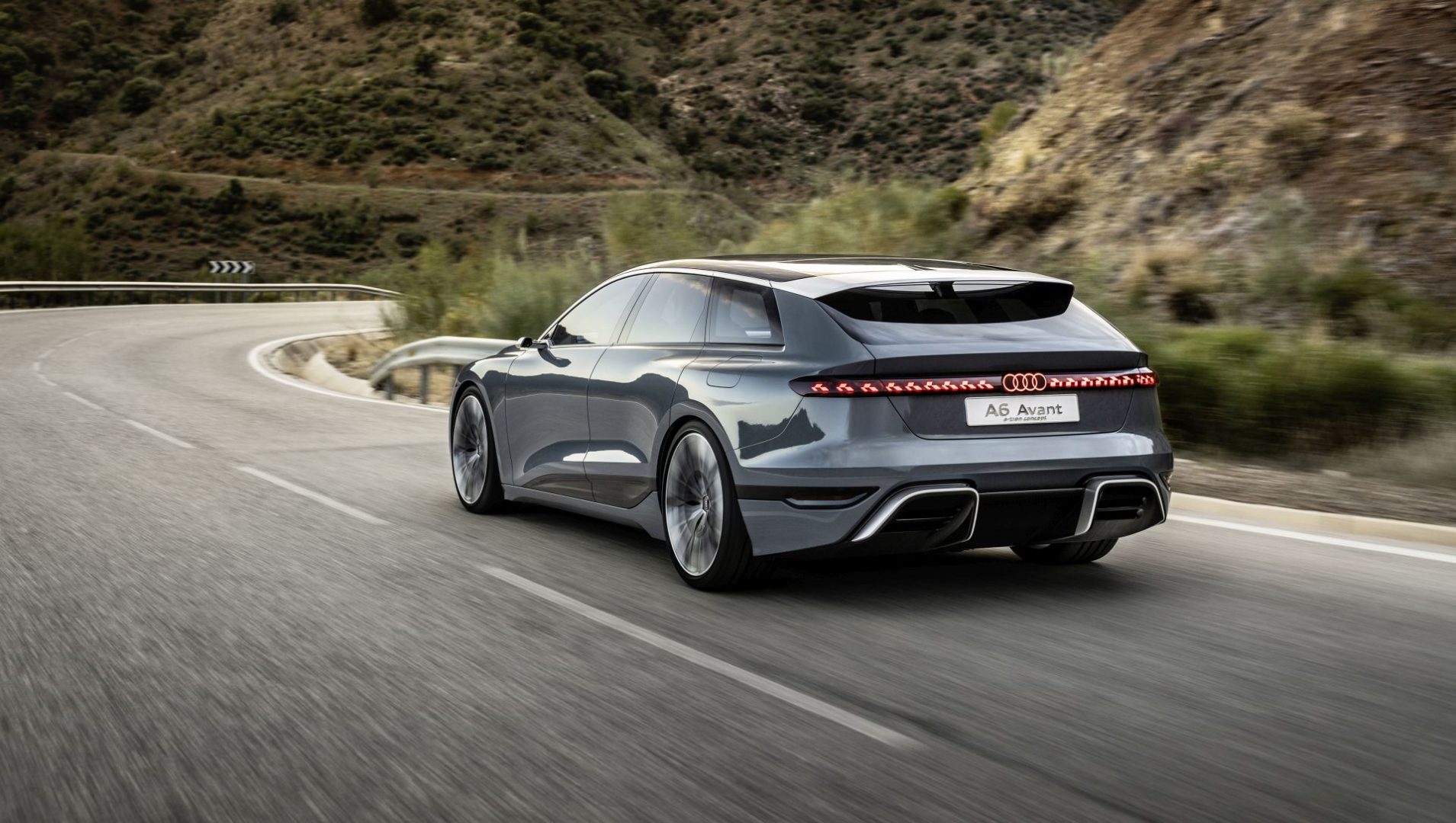 Audi predstavio koncept A6 Avant e-tron Audi predstavio koncept A6 Avant e-tron