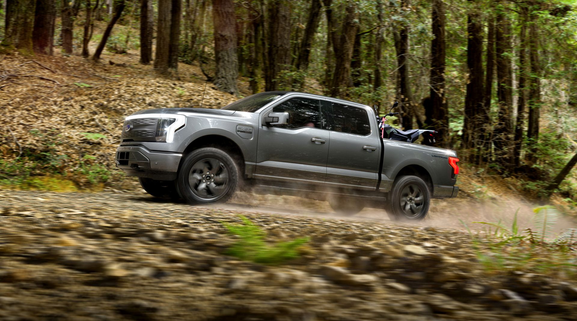 Ford F-150 Lightning – hoće li električna izvedba uspjeti zadržati poziciju najprodavanijeg modela? Ford F-150 Lightning – hoće li električna izvedba uspjeti zadržati poziciju najprodavanijeg modela?