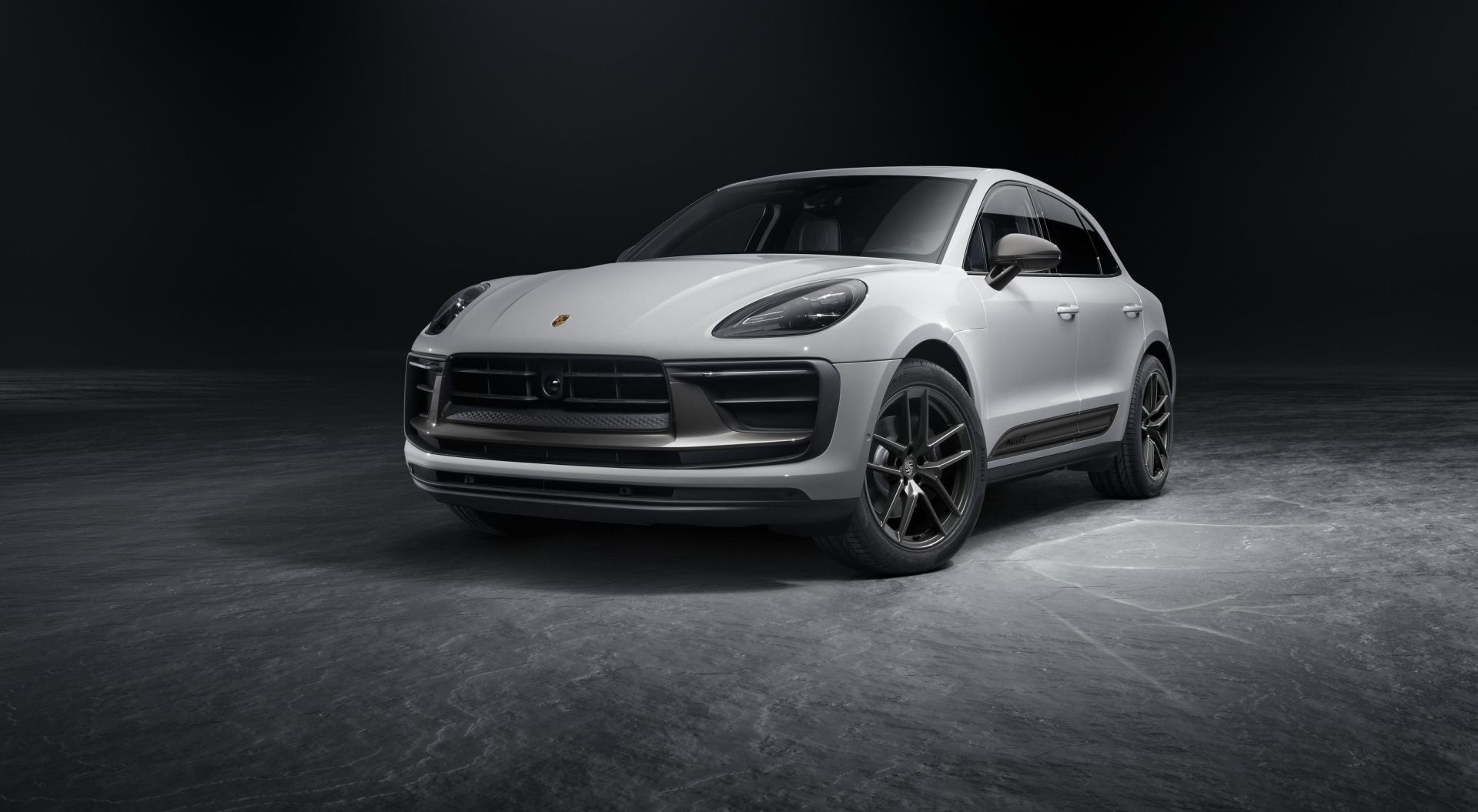 Porsche Macan T: Touring izvedba donosi manju težinu i snagu od 265 KS Porsche Macan T: Touring izvedba donosi manju težinu i snagu od 265 KS
