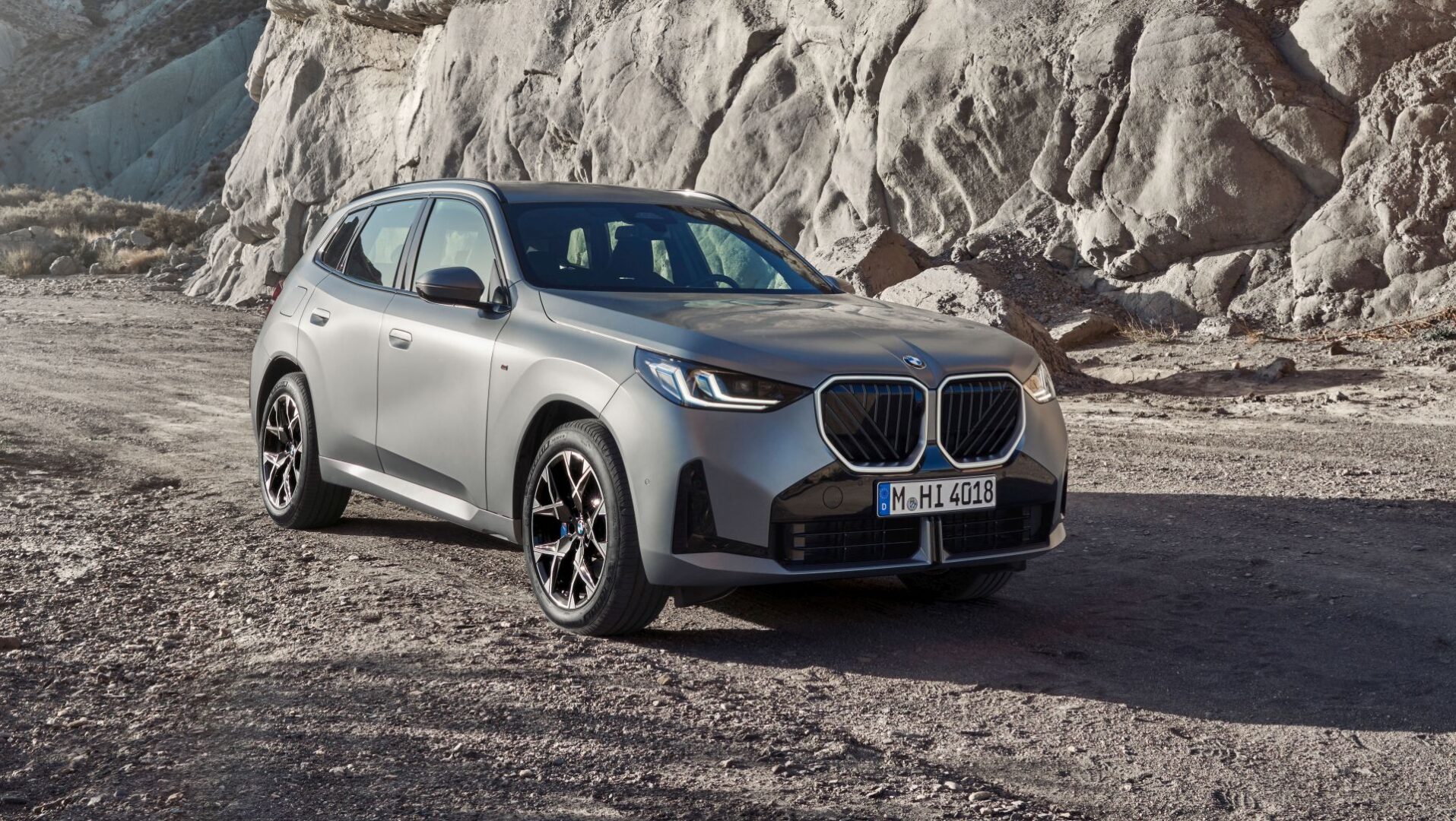 Četvrta generacija BMW-a X3 u dizel, benzin i plug-in izvedbama Četvrta generacija BMW-a X3 u dizel, benzin i plug-in izvedbama