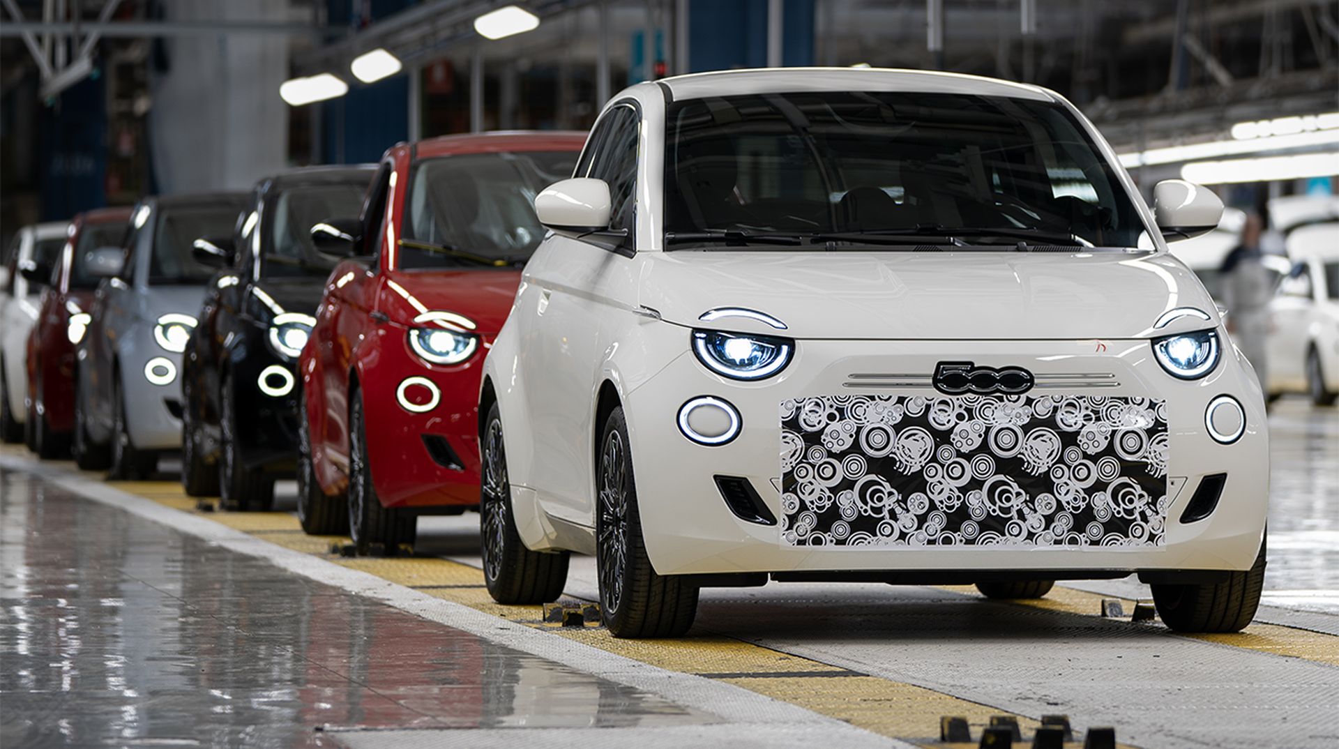 Proizvedeni su prvi predserijski modeli novog Fiata 500 Hybrid