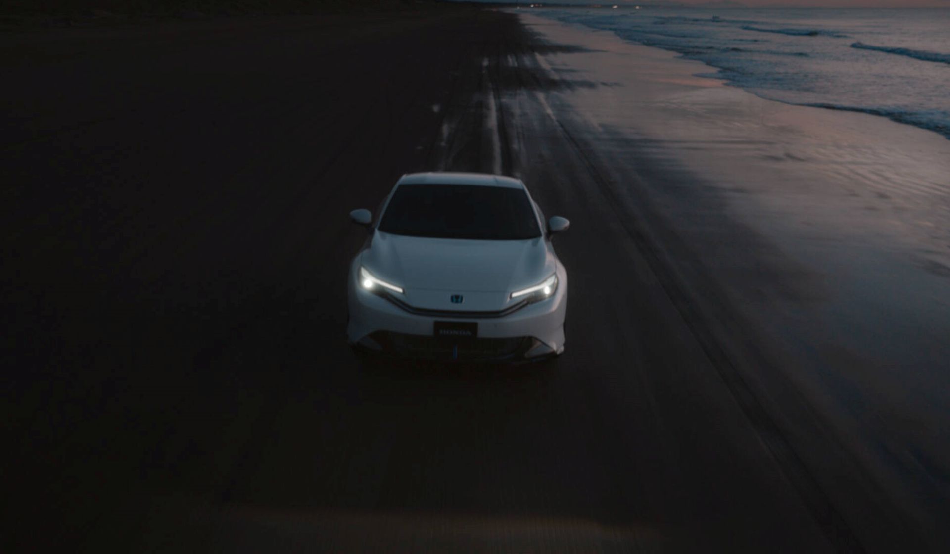 Novi Prelude je idealni sportski automobil, barem tako tvrdi Honda Novi Prelude je idealni sportski automobil, barem tako tvrdi Honda