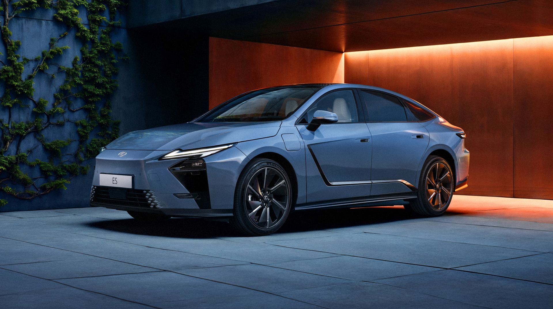 Novi Lexus ES je limuzina futurističkog izgleda Novi Lexus ES je limuzina futurističkog izgleda