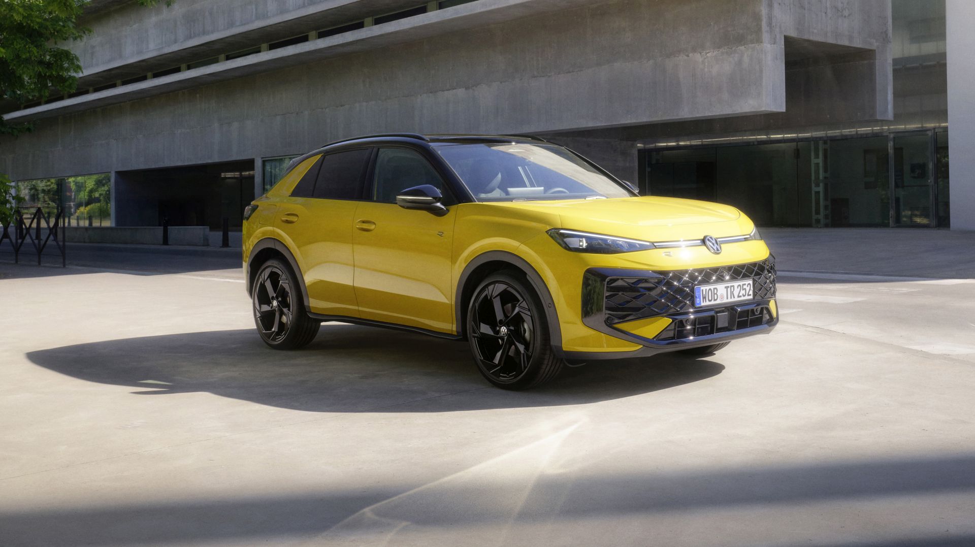 Druga generacija kompaktnog SUV-a: ovo je potpuno novi Volkswagen T-Roc Druga generacija kompaktnog SUV-a: ovo je potpuno novi Volkswagen T-Roc