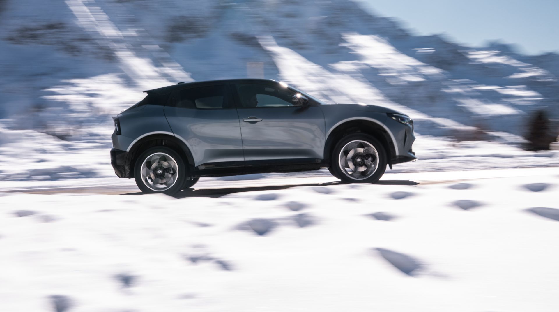 Alfa Romeo Junior Q4 – više snage i pogon na sve kotače