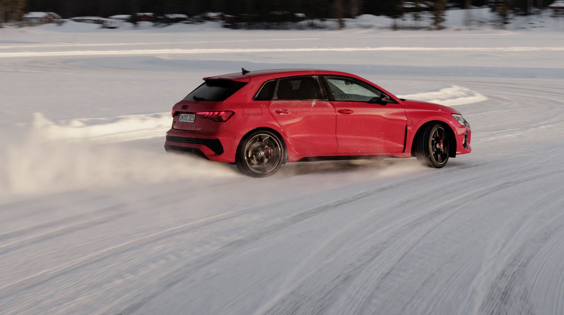 Izgleda kako bi novi Audi RS3 trebao imati električni pogon