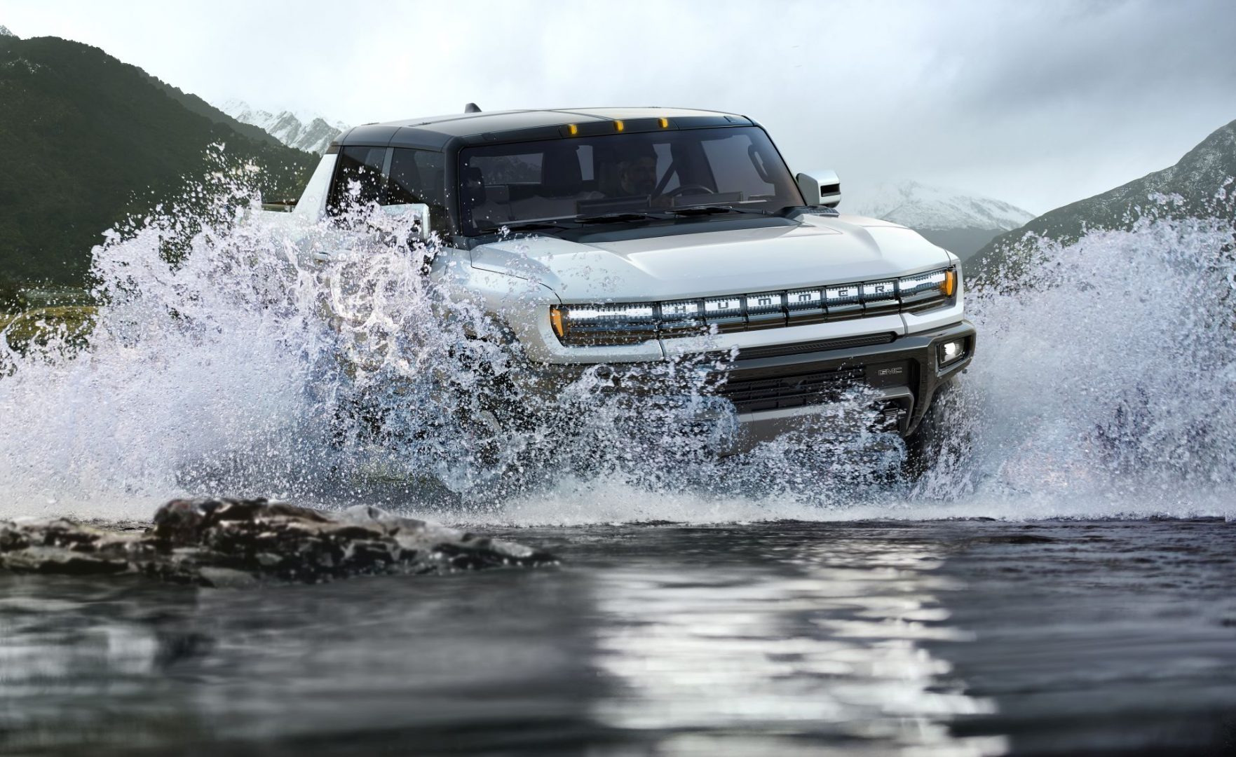 Novi Hummer EV s 1014 KS i monstruoznih 15.592 Nm okretnog momenta! Novi Hummer EV s 1014 KS i monstruoznih 15.592 Nm okretnog momenta!