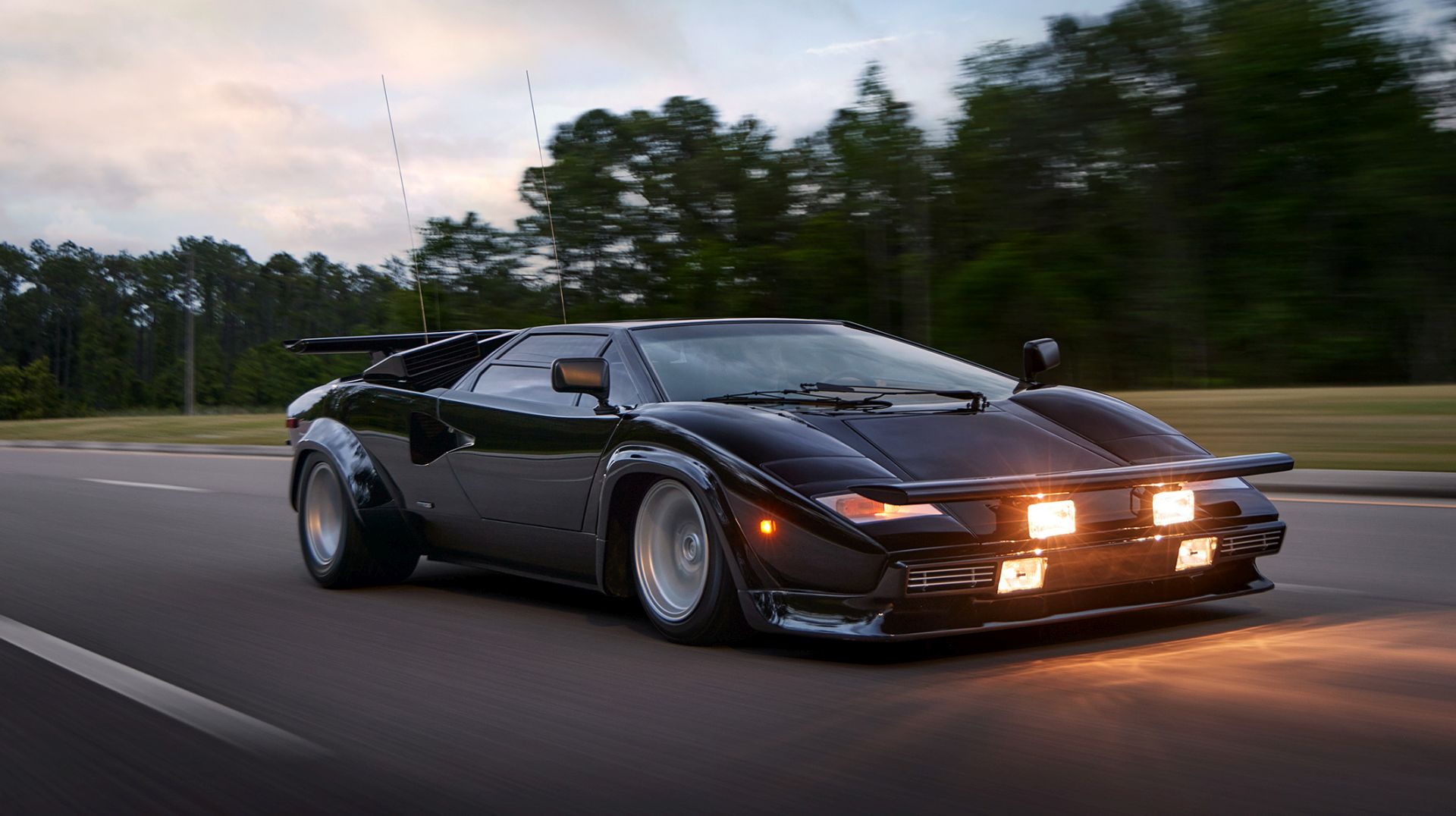 Lamborghini Countach LP 400 S iz filma The Cannonball Run slavi 45. rođendan