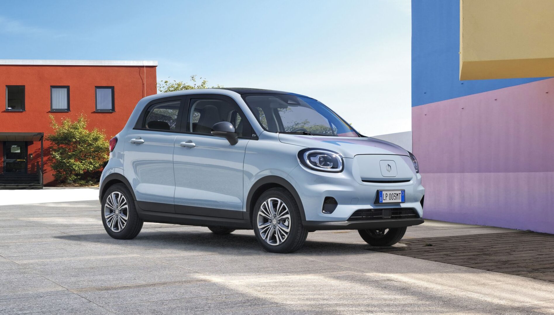 Leapmotor je predstavio dva modela u Europi, a poznate su i cijene Leapmotor je predstavio dva modela u Europi, a poznate su i cijene