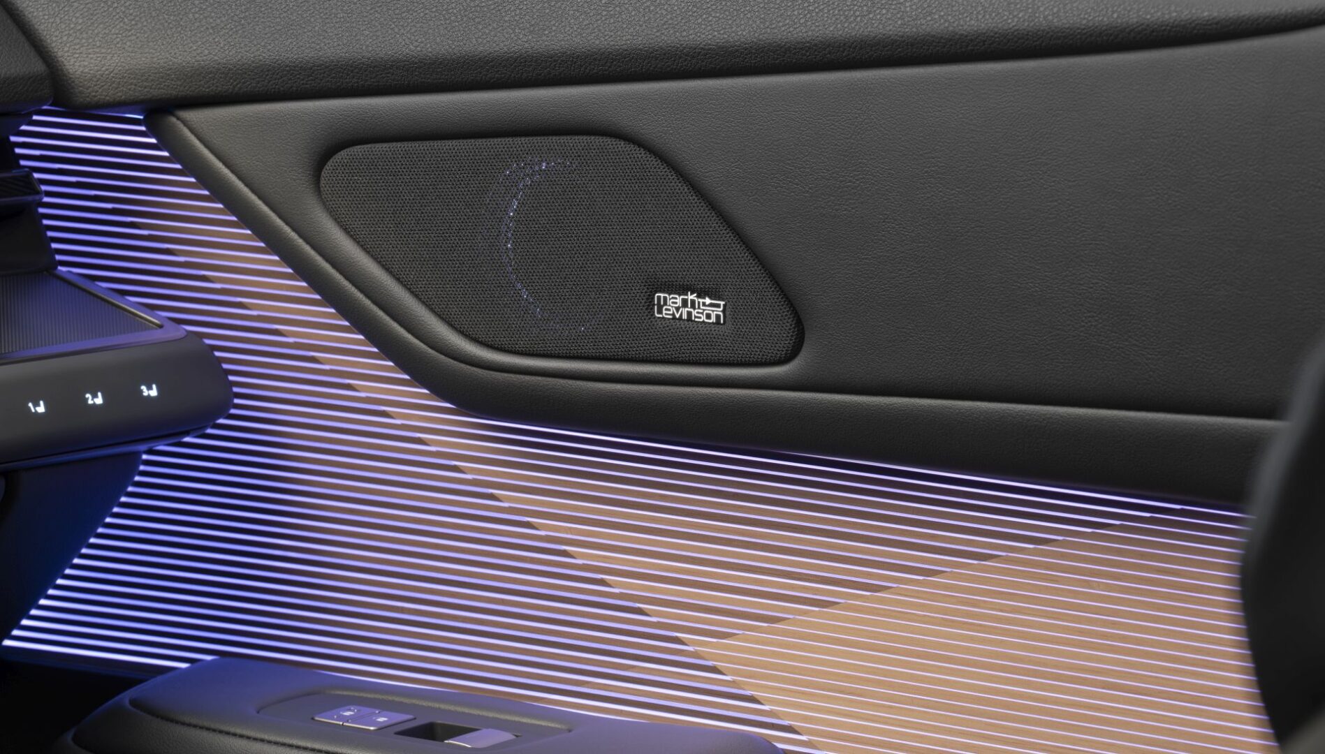 Lexus i Mark Levinson su partneri već 25 godina