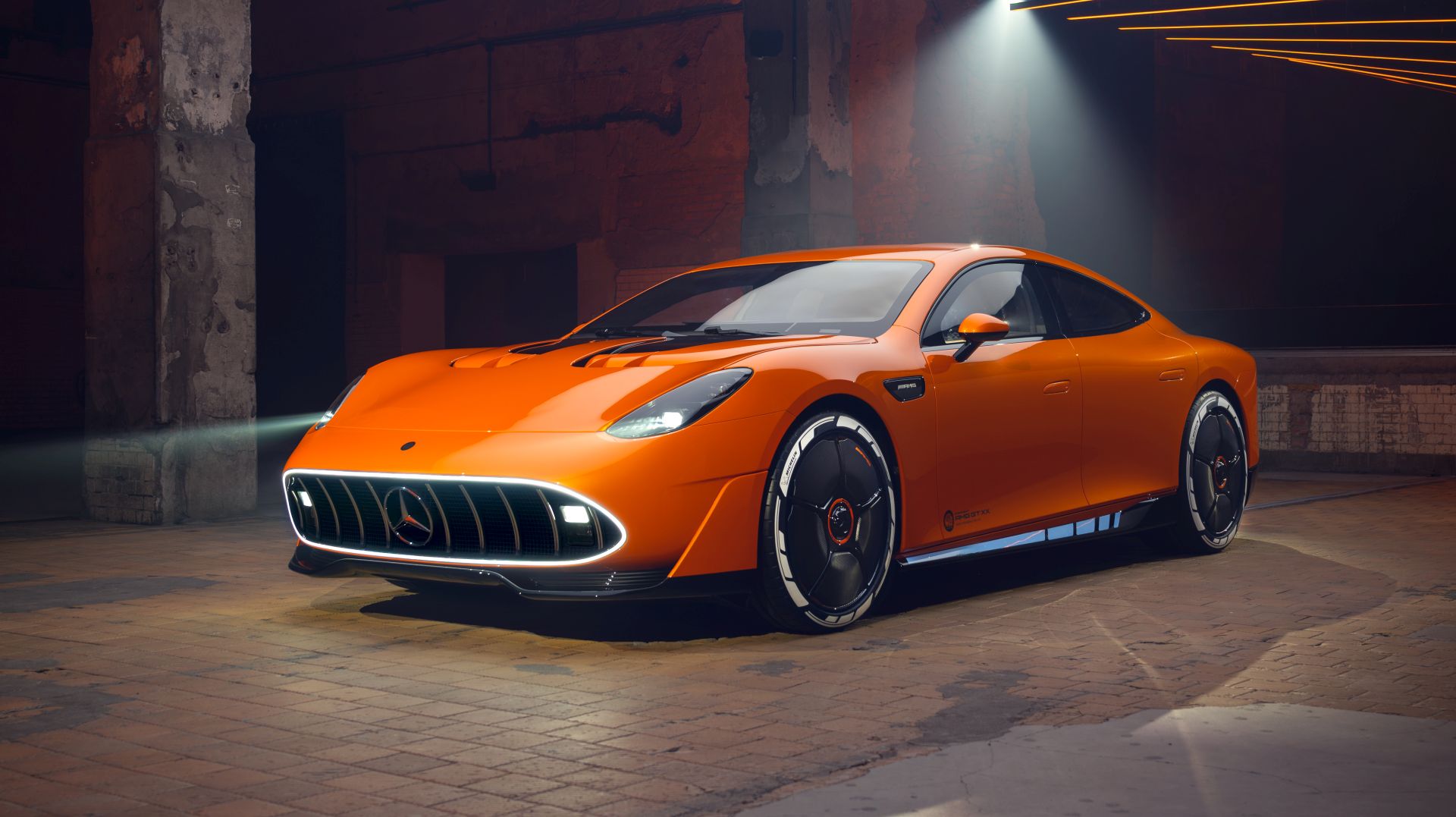 Koncept AMG GT XX donosi novu dimenziju performansi zahvaljujući snazi od 1360 KS Koncept AMG GT XX donosi novu dimenziju performansi zahvaljujući snazi od 1360 KS