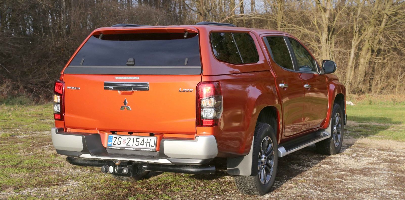 Mitsubishi L200 ima utovarni prag od 850 mm