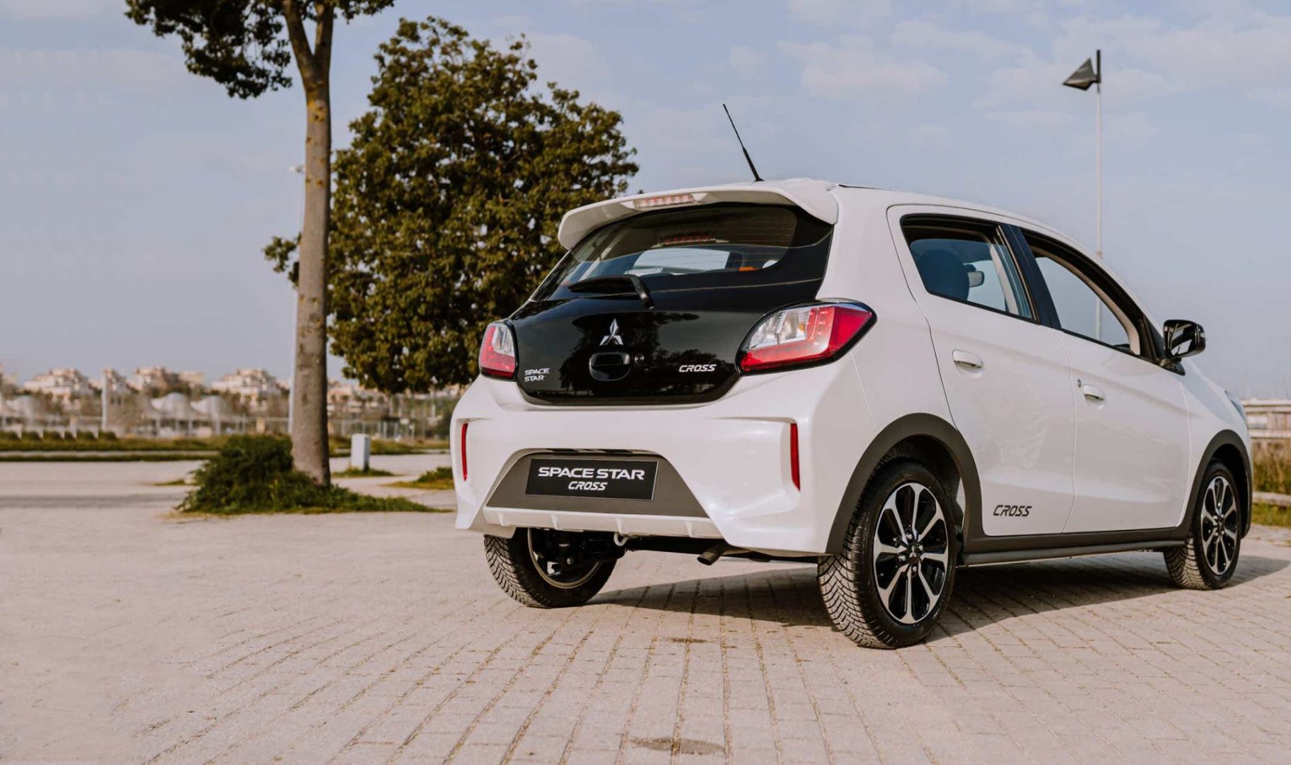 Ovo je Mitsubishi Space Star Cross Ovo je Mitsubishi Space Star Cross