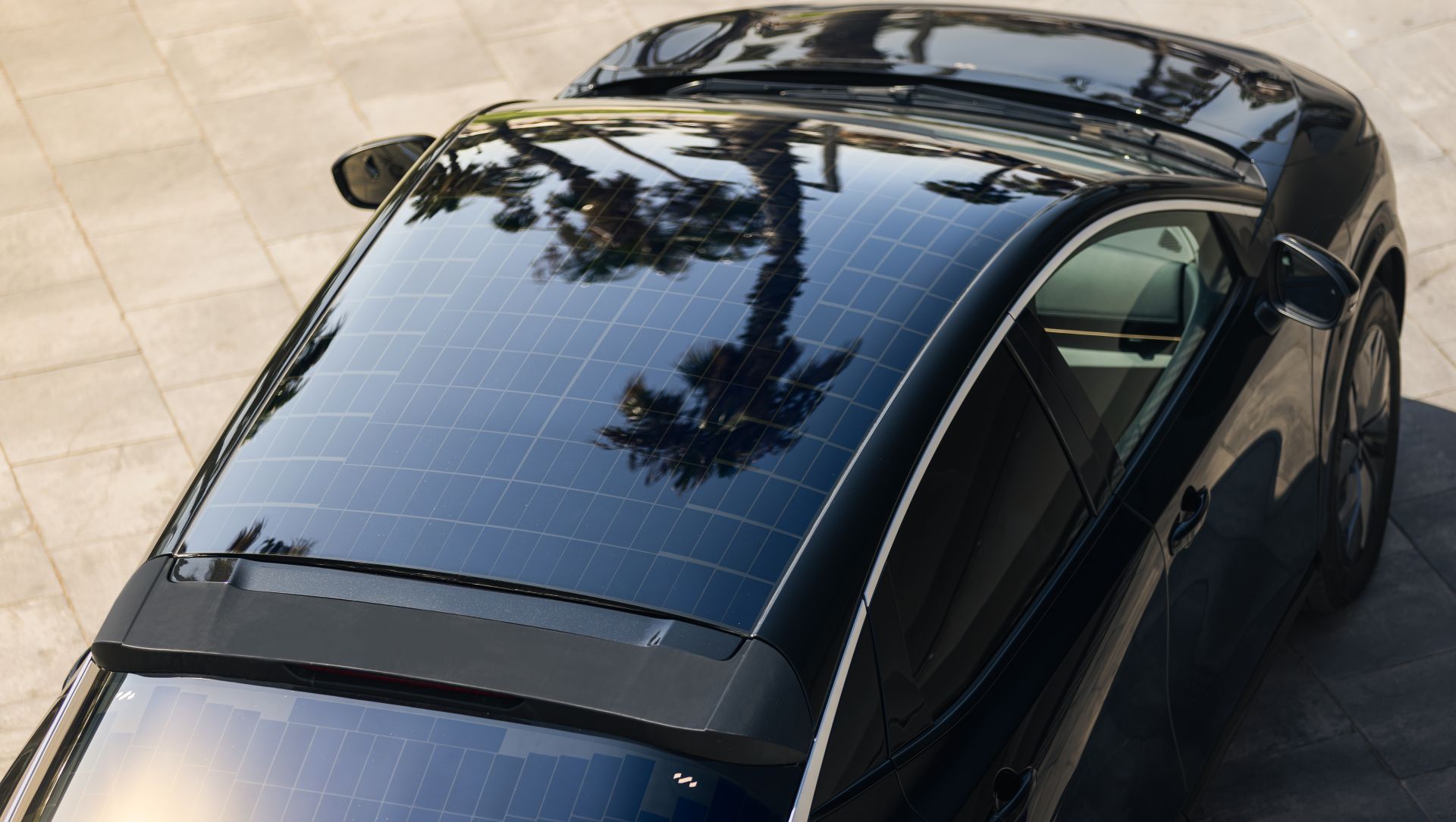 Nissan obilježava dan Dan čiste energije konceptnim modelom Ariya pogonjenim solarnom energijom