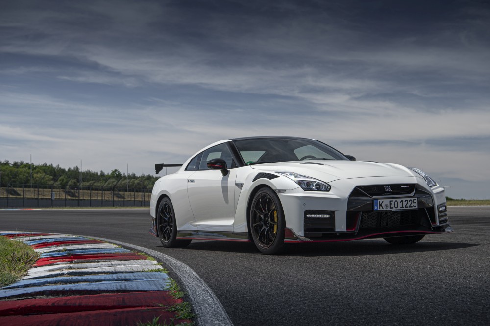 Nissan GT-R NISMO testiran za 2020. godinu Nissan GT-R NISMO testiran za 2020. godinu