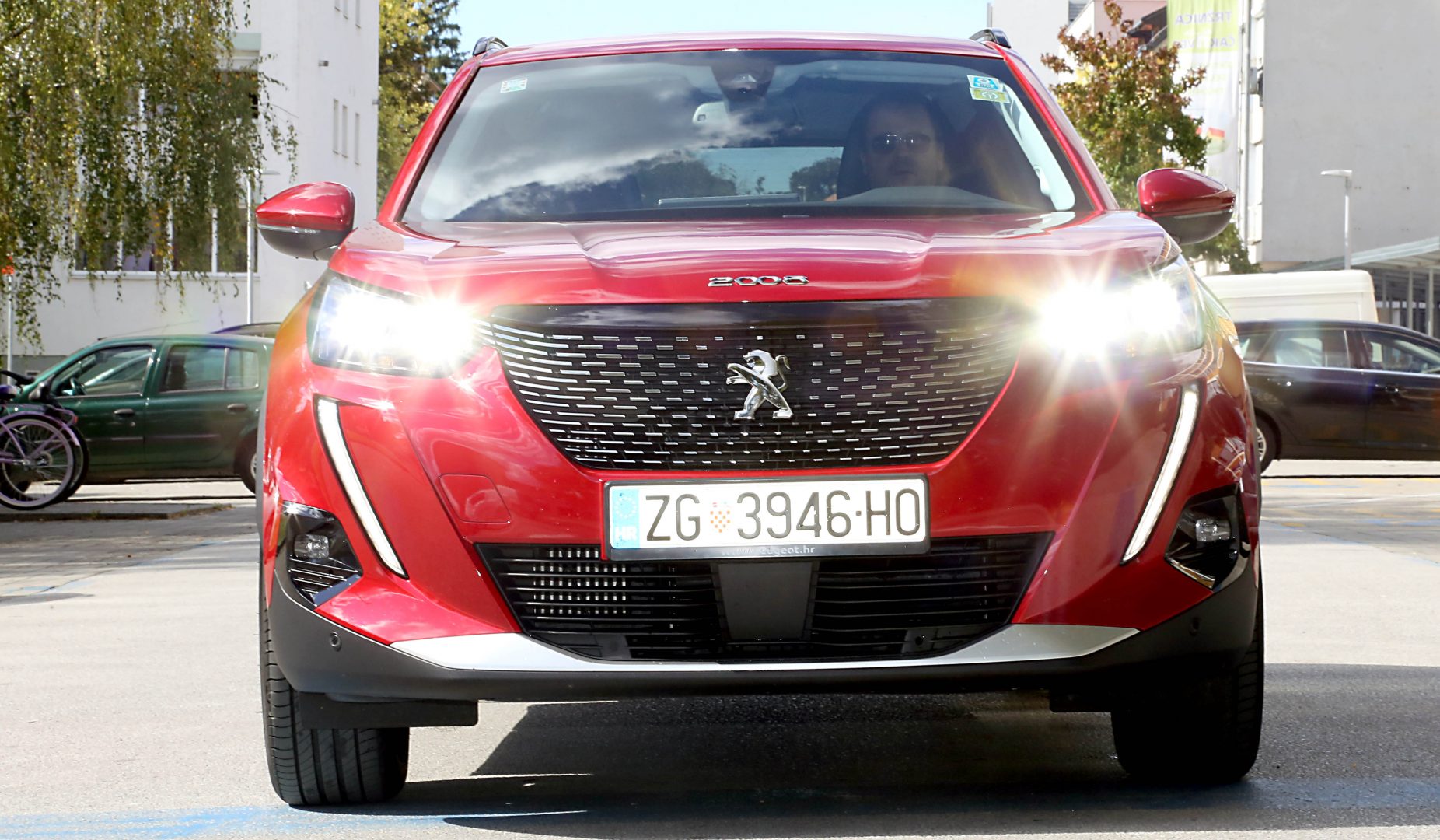 Peugeot 2008 Allure BlueHDI
