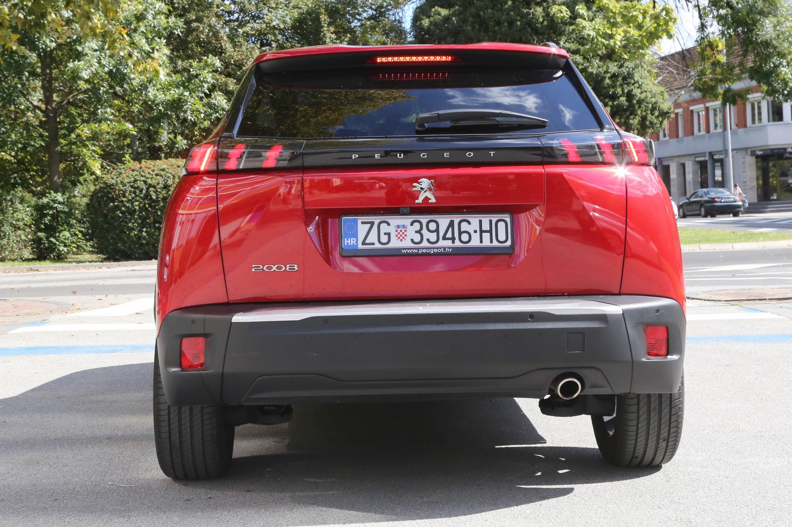 Peugeot 2008 Allure BlueHDi