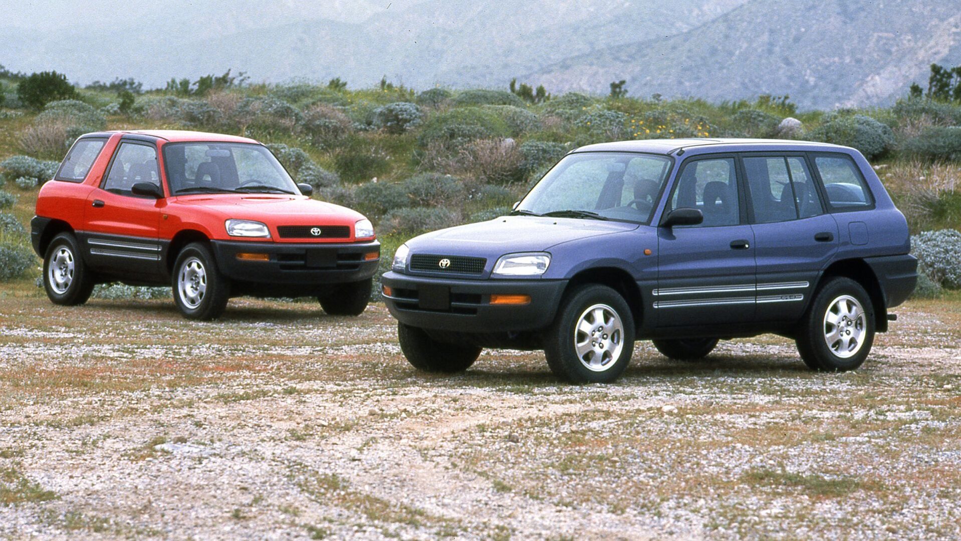 Priča o pet generacija uspjeha: Toyota RAV4 je s nama već 30 godina Priča o pet generacija uspjeha: Toyota RAV4 je s nama već 30 godina