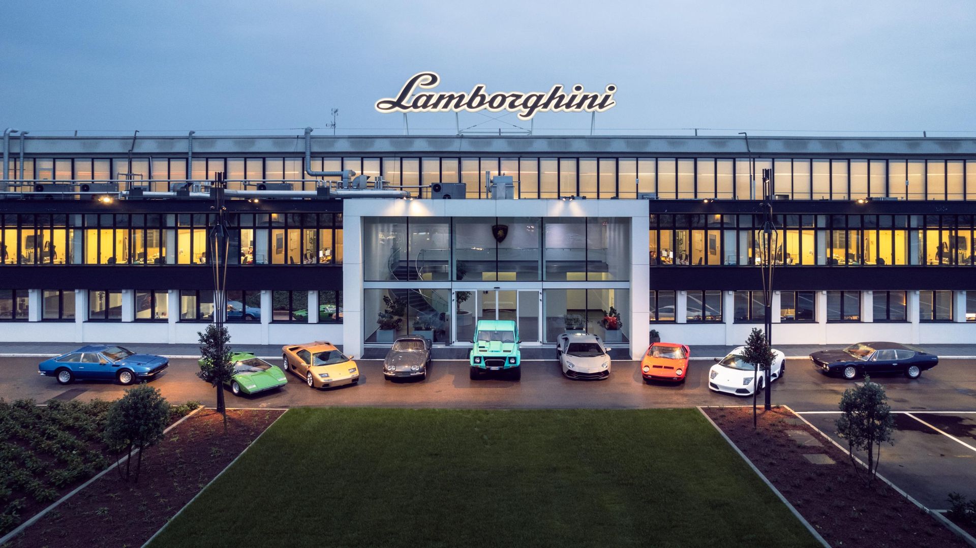 Lamborghini slavi 63. rođendan